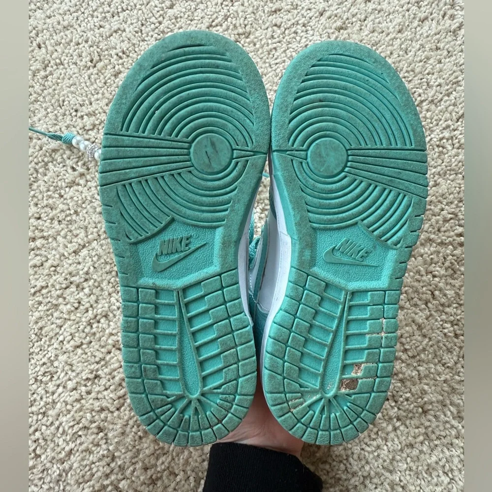 Nike Kids High-Top Sneakers Teal and White